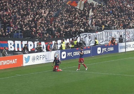 Vitinho faz dois e coloca CSKA na fase prévia da Liga dos Campeões