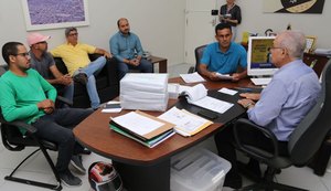 Contra demissões, agentes de saúde vão acionar Prefeitura de Arapiraca à justiça