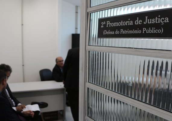 MPAL propõe de improbidade contra vereadores de Palmeira dos Índios