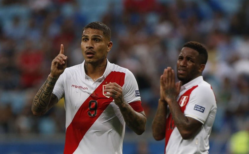 Guerrero se diz chateado com empate do Peru na Copa América