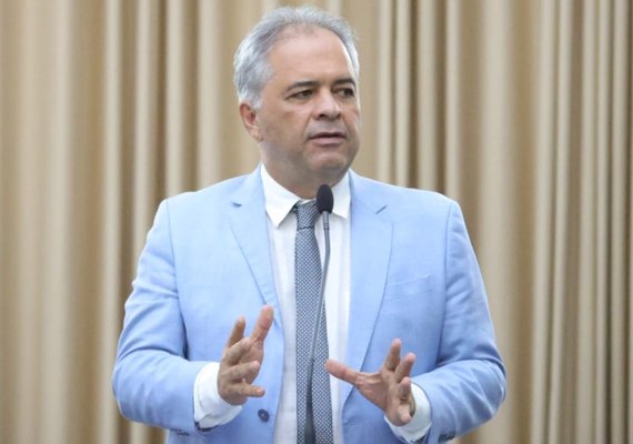 Deputado destaca pacote histórico de obras para a Grande Maceió