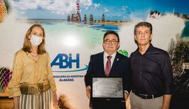 ABIH-AL celebra Dia do Hoteleiro com homenagens e valorização ao setor turístico