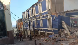 Terremoto de magnitude 7,4 destrói prédios e causa medo na Colômbia