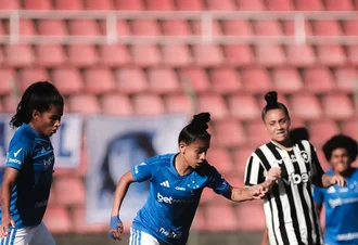 Cruzeiro vence Botafogo no Brasileirão Feminino