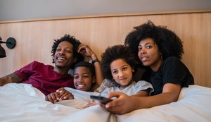 Nova parabólica digital é opção de presente para as mamães que adoram assistir TV