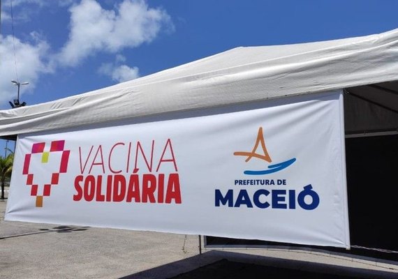 Campanha arrecada alimentos e produtos de higiene em pontos de vacinação contra Covid-19