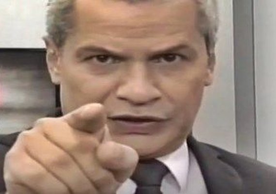 Apresentador que rogou praga para maconheiros negocia demissão de TV