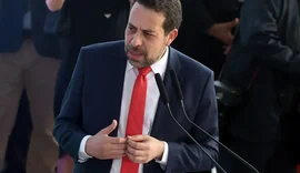 'Cabeça do crime organizado não está no barraco da favela', diz Boulos