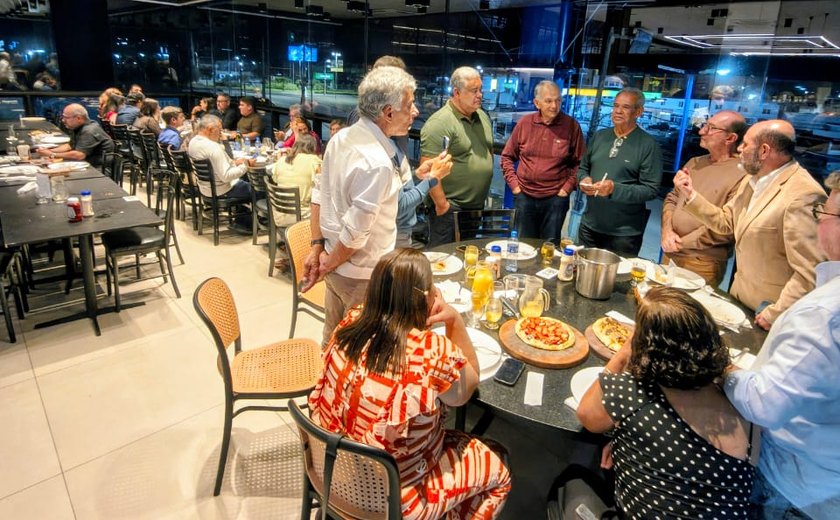 Sindilojas Arapiraca celebra 34 anos de histórias com movimento para resgatar tradição das serestas