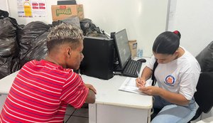 Centros Pop realizam mutirão para inscrever usuários no Programa Praça é Massa