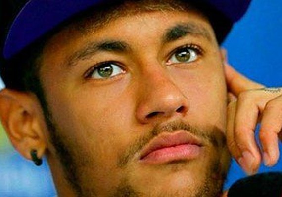 Sem Bruna Marquezine, vidente revela destino sombrio de Neymar