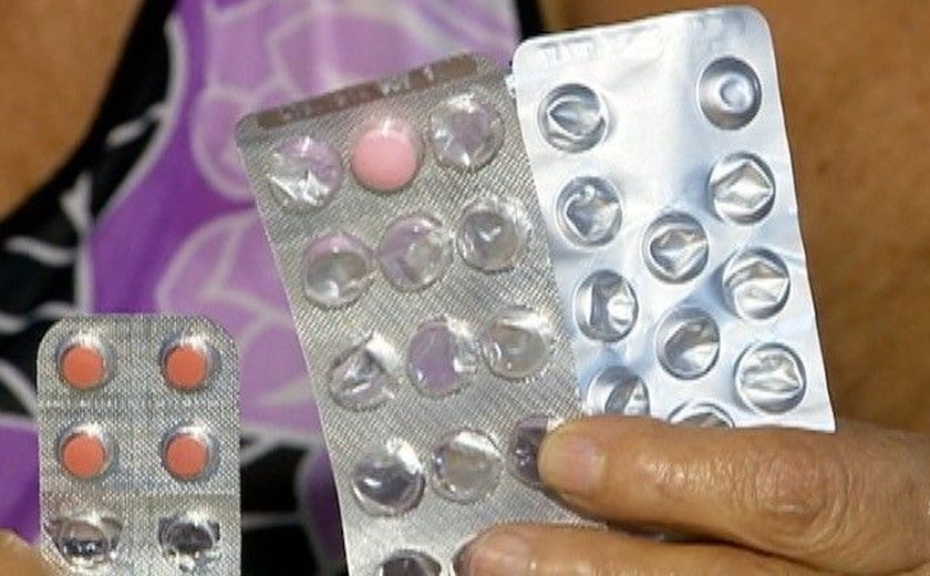 Conselho de Farmácia leva campanha de descarte de medicamentos para Arapiraca