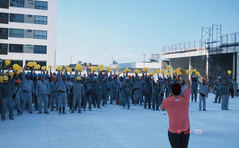 Saúde mental: hit embala trabalhadores de construção civil em Maceió