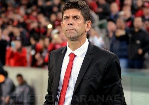 Atlético-PR e Botafogo empatam jogo sem inspiração na Arena