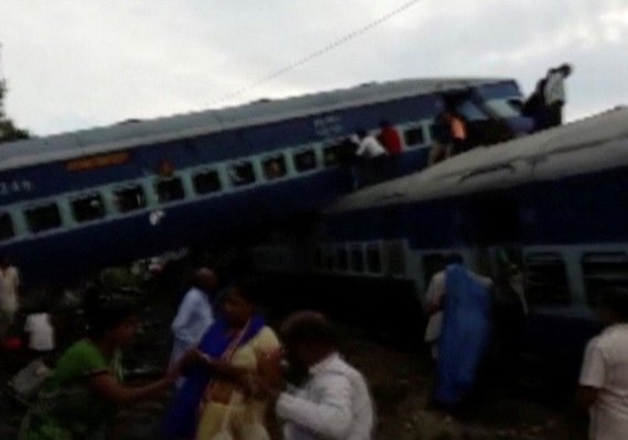 Governo da Índia encerra operações de resgate por descarrilamento de trem