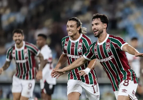 Fluminense massacra São Paulo e confirma presença na Copa Libertadores