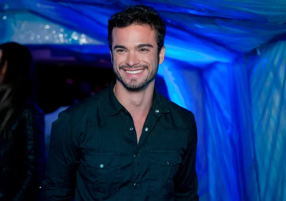 Amigo de Sidney Sampaio fala sobre queda do ator: 'Ele teve um surto psicótico'