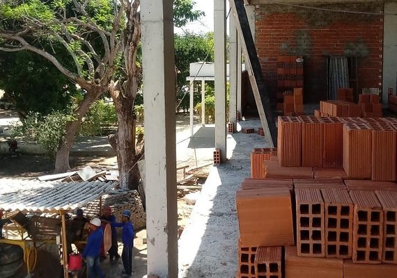Auditoria-Fiscal do Trabalho embarga obras de hospital na parte alta da cidade