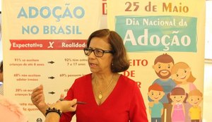 'Judiciário precisa se mostrar mais', destaca magistrada sobre adoção