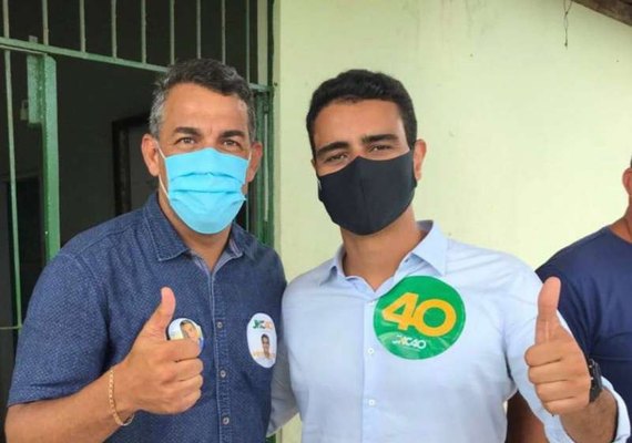 Vereador Siderlane Mendonça comemora índice de aprovação de JHC em pesquisa
