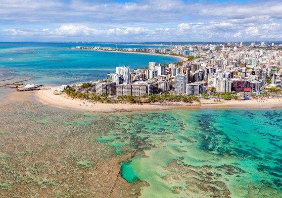 Maceió é o 2º destino mais procurado no Brasil para janeiro de 2021