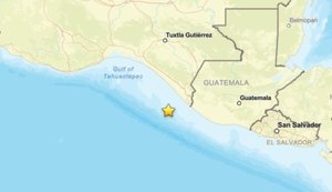 Terremoto de magnitude 7,4 atinge o México; EUA emitem alerta de tsunami
