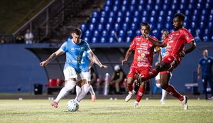 Penedense para o Londrina com pênalti polêmico e é eliminado da Copa do Brasil