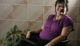 Brasileira Maria da Penha recebe prêmio Franco-Alemão de Direitos Humanos