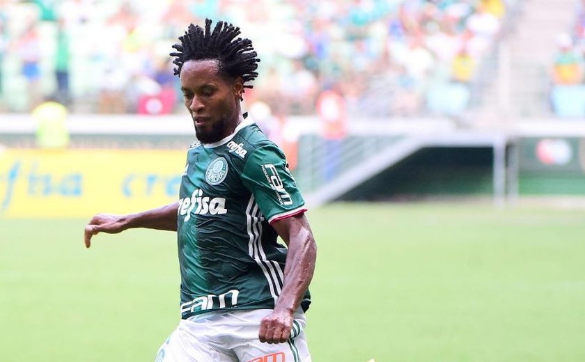 Com 42 anos, Zé Roberto quer Libertadores antes de se aposentar