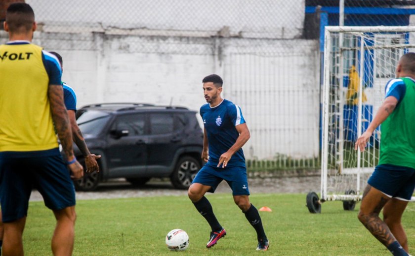 CSA embarca para o Paraná com desfalque