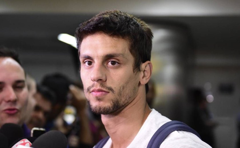 Rodrigo Caio aprova 'limpa' no SP e vê falta de comprometimento no time