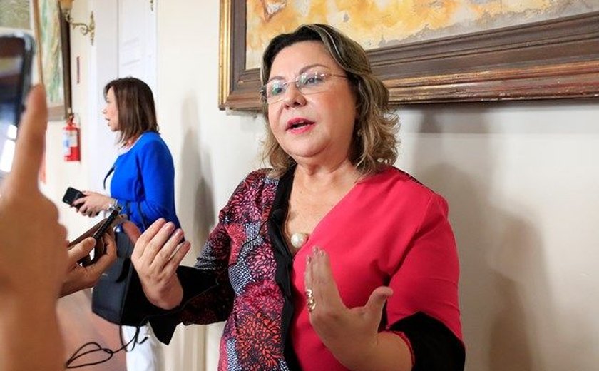 Tereza Nelma apresenta defesa para não sofrer sanções do PSDB
