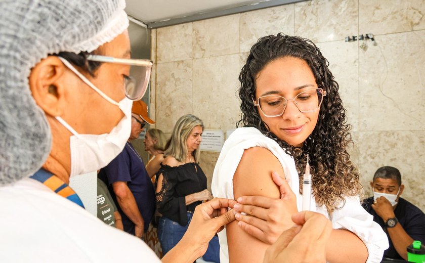 Ipaseal Saúde promove dia “D” de vacinação mobilizando servidores e usuários em Maceió
