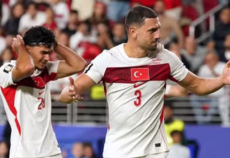 Paraguai vence, segue na briga para classificar e elimina a Turquia