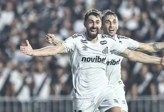 Santos desencanta no 2º tempo e atropela o Vasco pelo Brasileirão