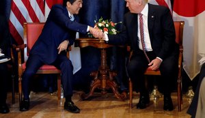 Trump e premiê do Japão concordam em aumentar sanções contra Coreia do Norte