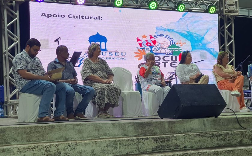 Escritor alagoano João Lemos lança seu livro em Coqueiro Seco