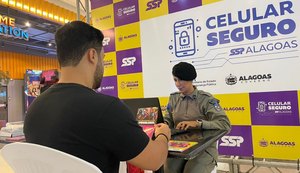 Programa Celular Seguro orienta o público no Maceió Shopping e divulga nova lista para devolução de aparelhos