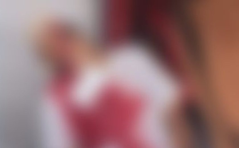 Homem é morto a facadas dentro de bar durante feira em Delmiro Gouveia