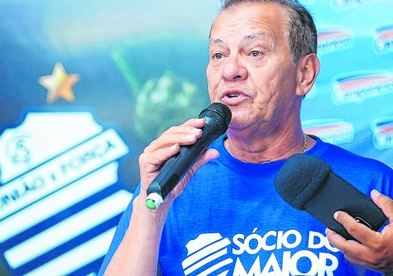 CSA trabalha sob pressão e recebe cobrança de gestores