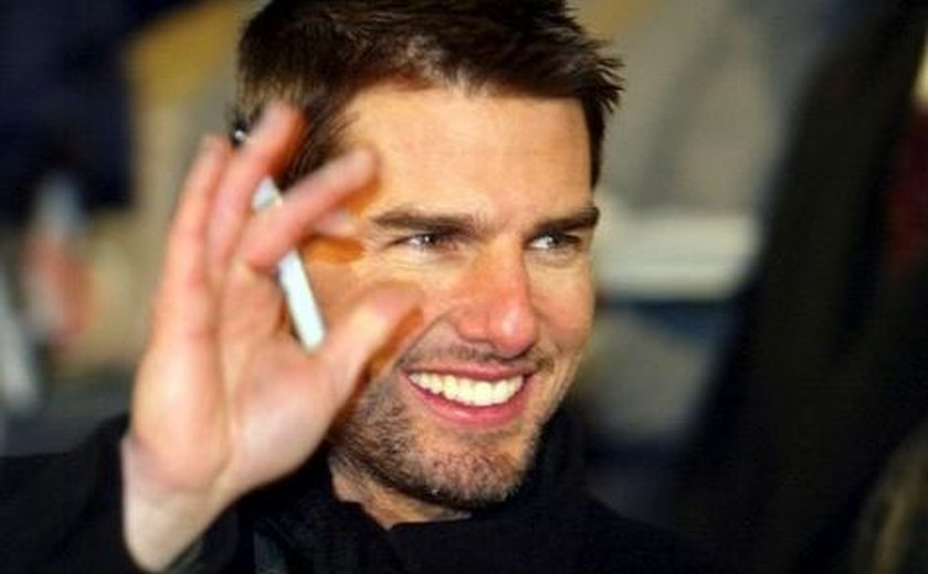 Atriz diz que Tom Cruise punia membros da Cientologia: 'Ele os chutava'
