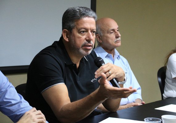 Aprovação da reforma garante R$ 104 mi em emendas para AL