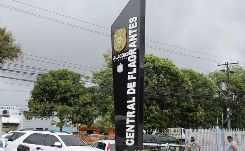 Homem é autuado por desacato durante abordagem policial no Barro Duro