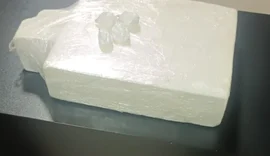 Dupla em moto é presa com mais de 1 kg de cocaína na cintura