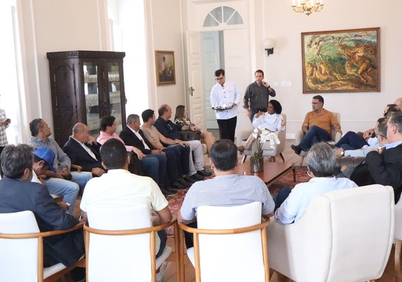 Unicafes/AL recebe representantes do governo federal em almoço de recepção ao novo secretário do estado de agricultura