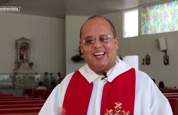 TH Entrevista - Padre Tito Regis
