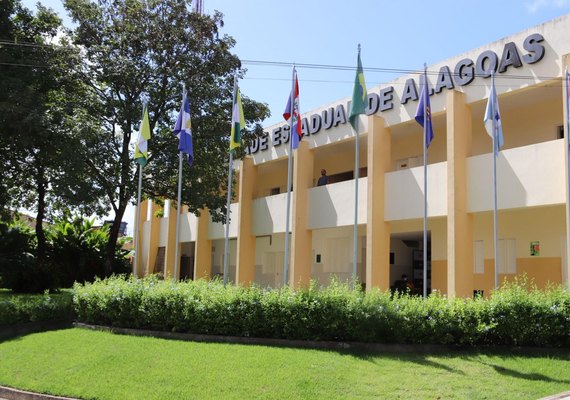 Governo de Alagoas institui comissão organizadora do concurso da Uneal