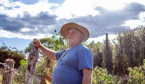 Agricultor que desmatou a própria terra vira exemplo de recuperação da Caatinga