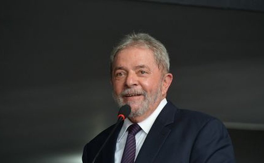 Partidos de esquerda divulgam nota em repúdio à prisão de Lula