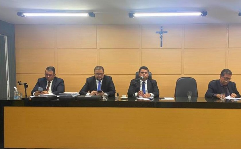 Câmara de Arapiraca aprova pagamento dos precatórios da Educação